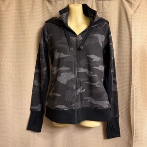 Athleta Camo Hoodie Jacket Women's XS - Picture 2 of 9 Athleta Camo Hoodie Jack